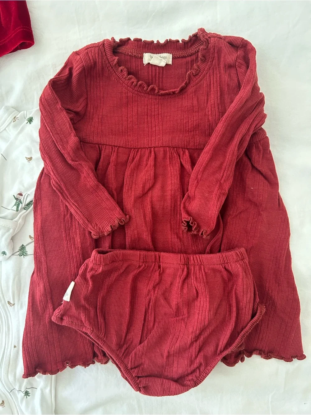 Bundle of 3 Baby Girl Christmas Holiday Outfits Dress and Pajamas 0-3 Months